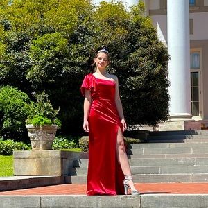 Meet your Posher, Sky